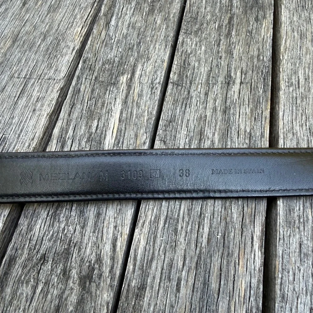 Mezlan Mens Black Eel Skin Leather Belt Size 38 Silver Buckle Made in Spain 3109